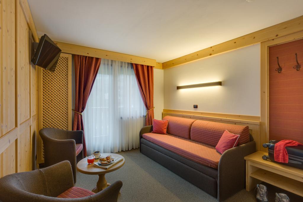 Hotel Antares Selva di Val Gardena Bilik gambar